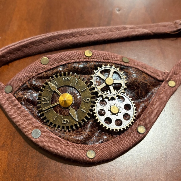 Steampunk Brown Hat with Goggles and Accessories - Picture 3 of 5